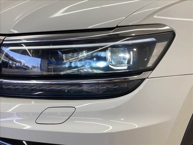 VolksWagen TIGUAN 2018-10 13413-18
