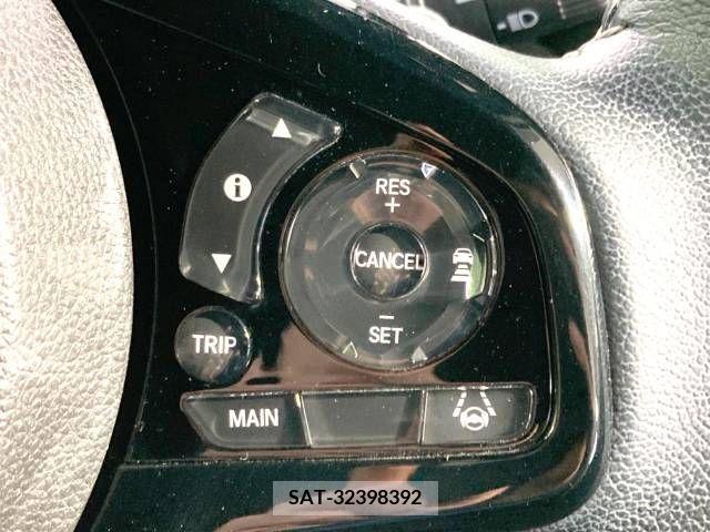 Honda N BOX CUSTOM 2021-02 278912-4
