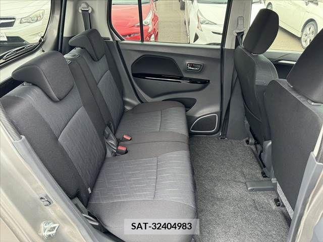 Suzuki WAGON R 2015-10 348923-17