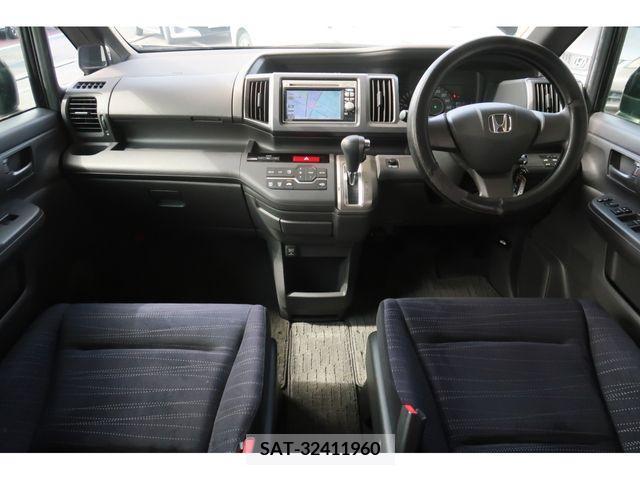 Honda STEP WGN 2011-07 335681-5