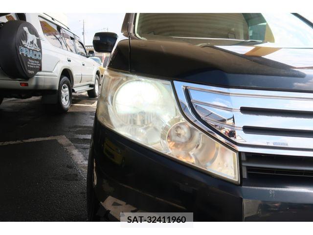 Honda STEP WGN 2011-07 335681-26