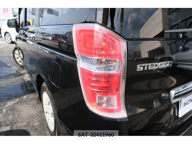 Honda STEP WGN 2011-07 335681-27