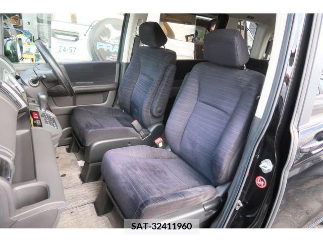 Honda STEP WGN 2011-07 335681-19