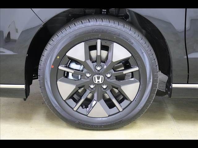 Honda e 2023-07 7289-23