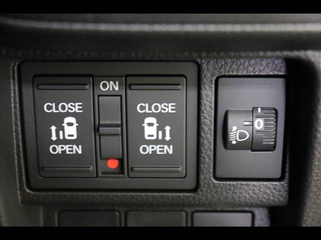 Honda e 2023-07 7289-6