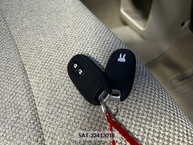 Suzuki LAPIN 2017-08 355939-11