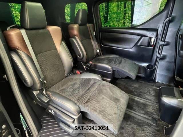 Toyota ALPHARD 2017-07 355468-9