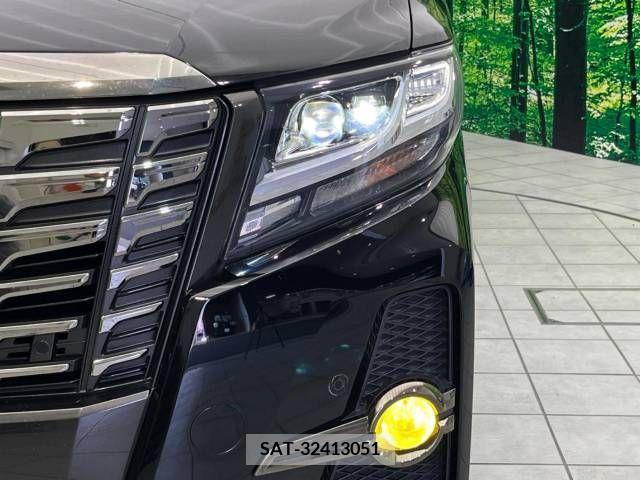 Toyota ALPHARD 2017-07 355468-13