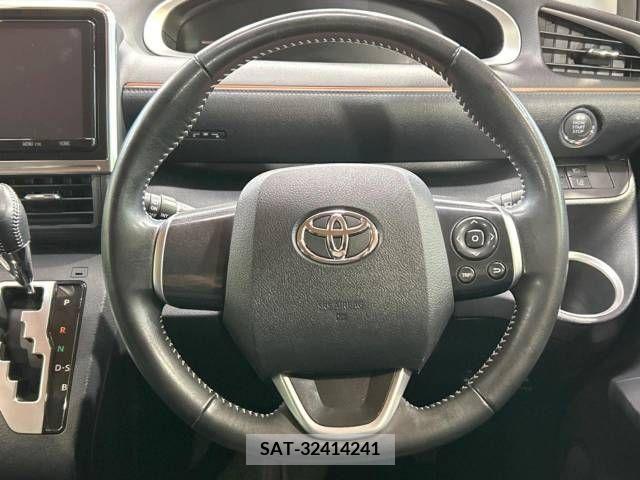 Toyota SIENTA 2018-12 210532-11