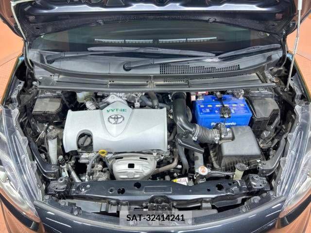 Toyota SIENTA 2018-12 210532-18