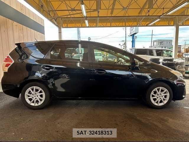 Toyota PRIUS ALPHA 2020-04 216934-17