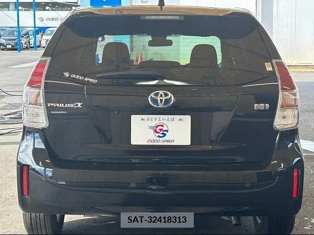 Toyota PRIUS ALPHA 2020-04 216934-18