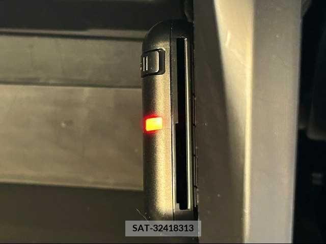 Toyota PRIUS ALPHA 2020-04 216934-15