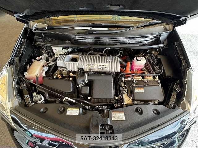 Toyota PRIUS ALPHA 2020-04 216934-13