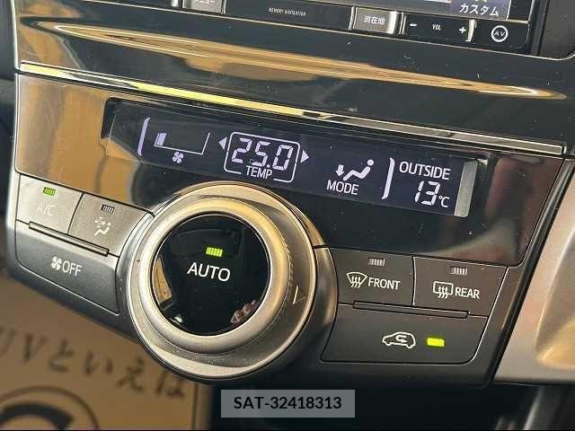 Toyota PRIUS ALPHA 2020-04 216934-11