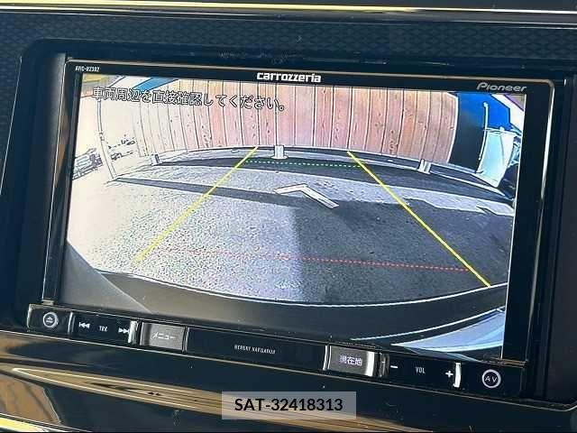 Toyota PRIUS ALPHA 2020-04 216934-3