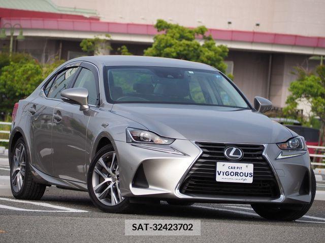 Lexus IS 2016-12 204056-0