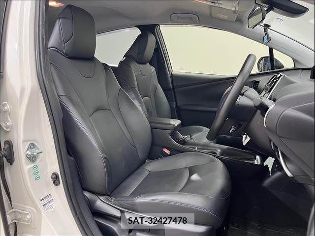 Toyota PRIUS 2016-02 281926-8