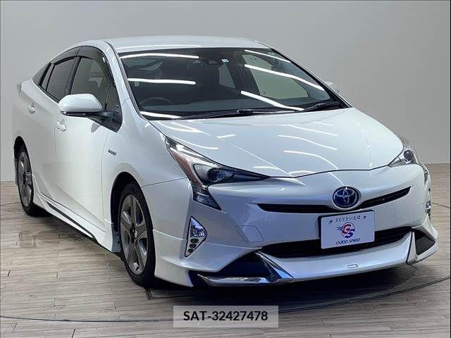 Toyota PRIUS 2016-02 281926-17