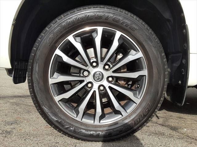 Toyota PRADO 2018-02 28540-17