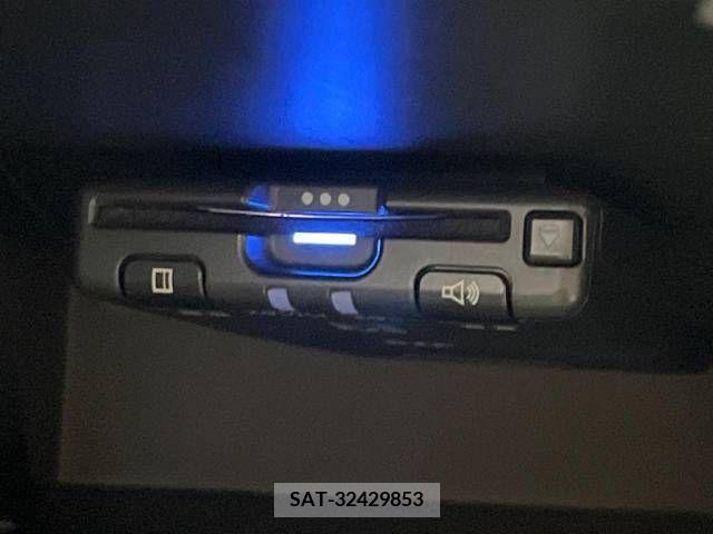 Nissan NOTE 2020-03 279855-6