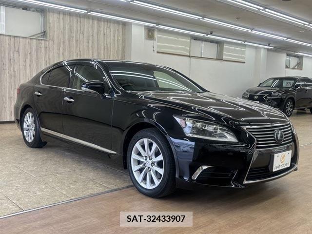 Lexus LS 2012-11 388346-13