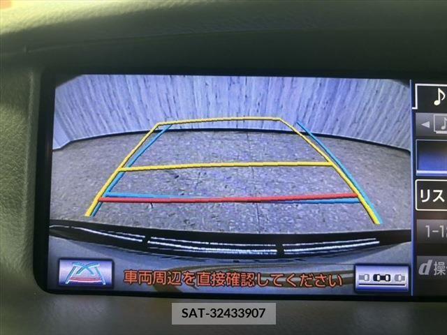Lexus LS 2012-11 388346-4