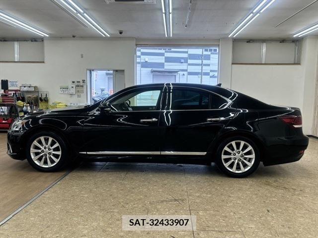 Lexus LS 2012-11 388346-18