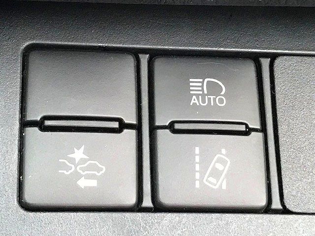 Toyota SIENTA 2016-08 27619-21