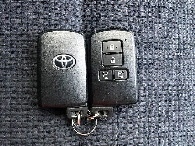 Toyota SIENTA 2016-08 27619-23