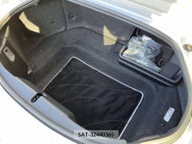 Mazda ROADSTER 2019-09 217049-11