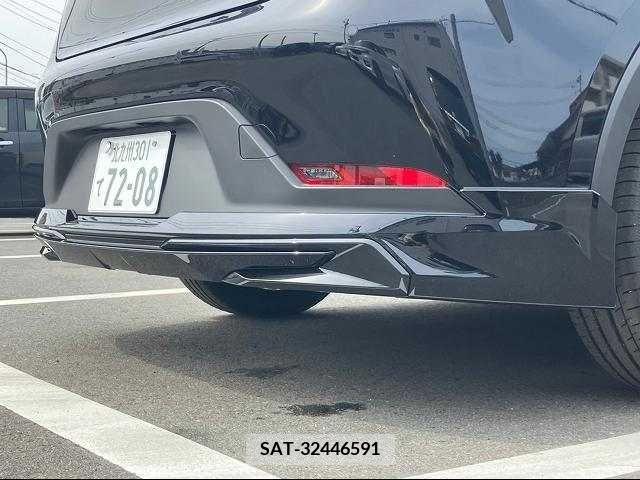 Toyota PRIUS 2024-03 230658-14