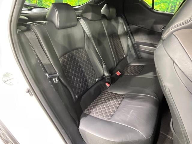 Toyota C-HR 2023-06 195144-9