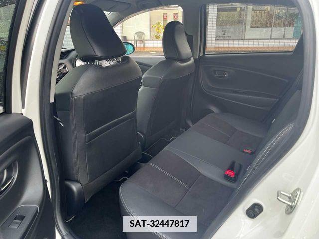Toyota VITZ 2019-01 351323-15