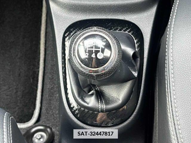 Toyota VITZ 2019-01 351323-6
