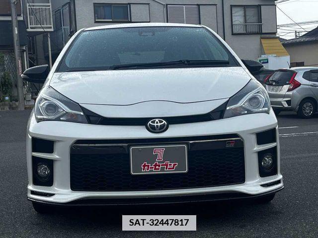 Toyota VITZ 2019-01 351323-25