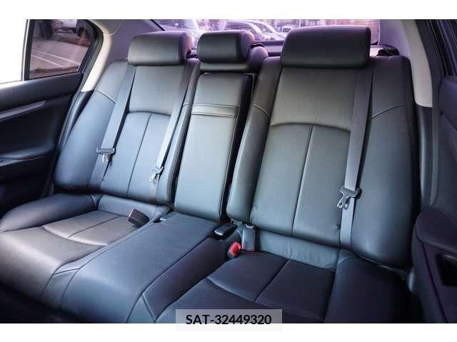 Nissan SKYLINE 2013-06 218019-16