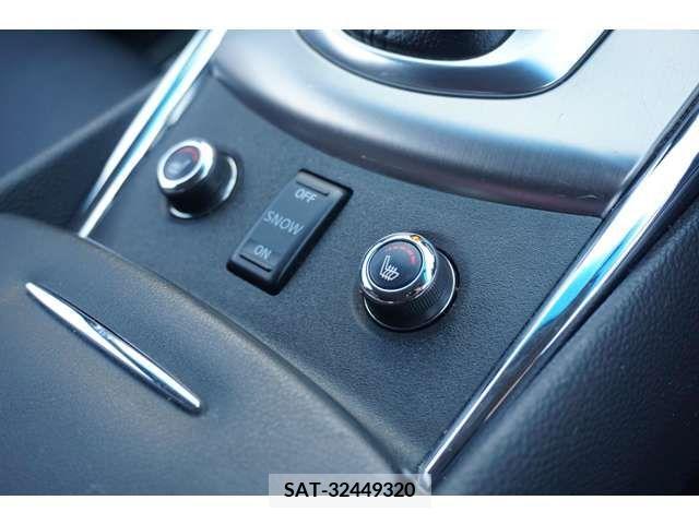 Nissan SKYLINE 2013-06 218019-11