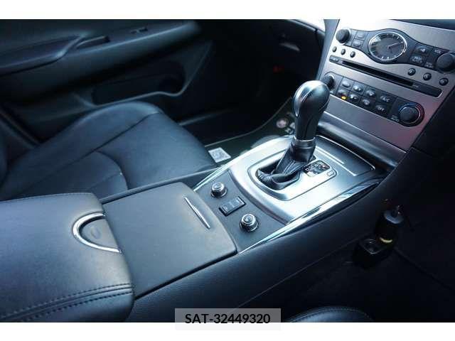 Nissan SKYLINE 2013-06 218019-10