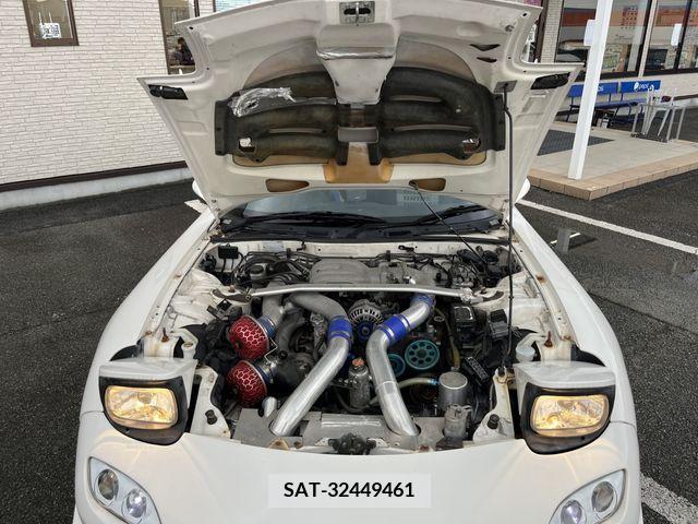 Mazda RX-7 1998-03 302577-13