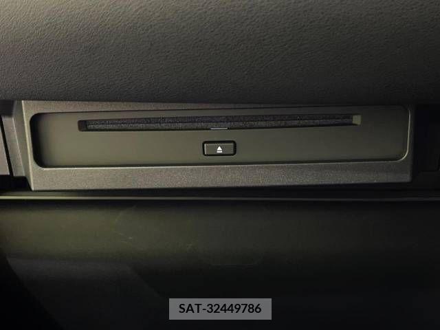Toyota VOXY 2023-10 288968-4
