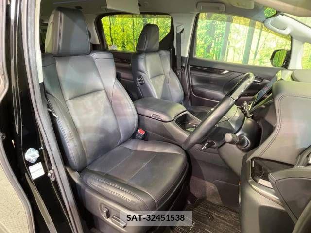 Toyota VELLFIRE 2018-08 332955-9