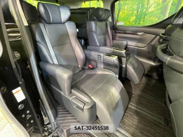 Toyota VELLFIRE 2018-08 332955-10