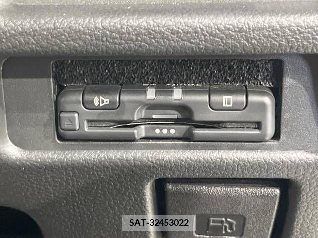 Suzuki HUSTLER 2022-04 312974-4