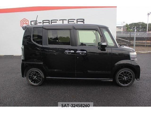 Honda N BOX CUSTOM 2017-03 365068-6