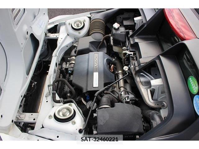 Honda S660 2017-06 216715-17