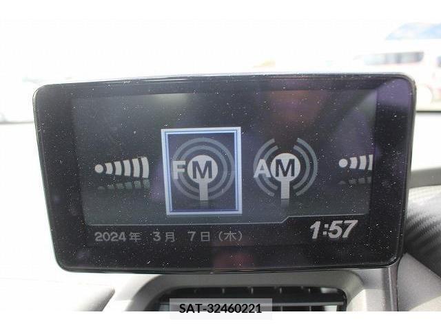 Honda S660 2017-06 216715-2