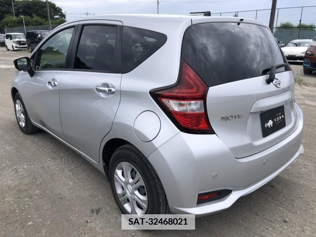 Nissan NOTE 2019-02 365359-2