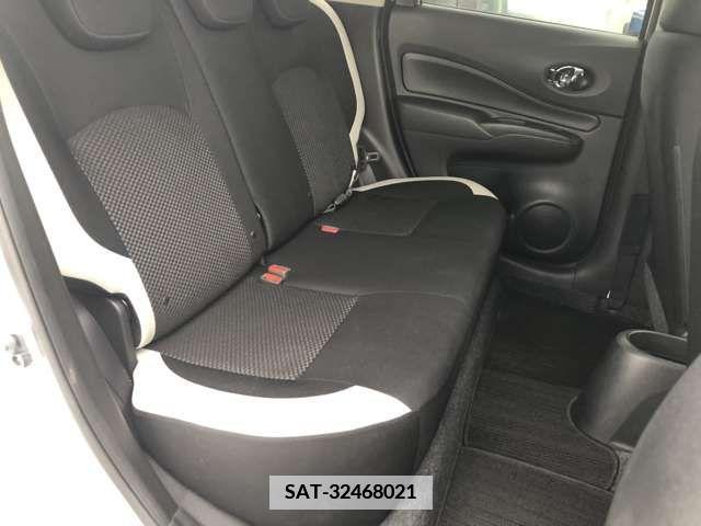Nissan NOTE 2019-02 365359-23