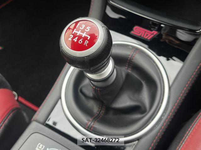 Subaru WRX STI 2018-04 290260-17